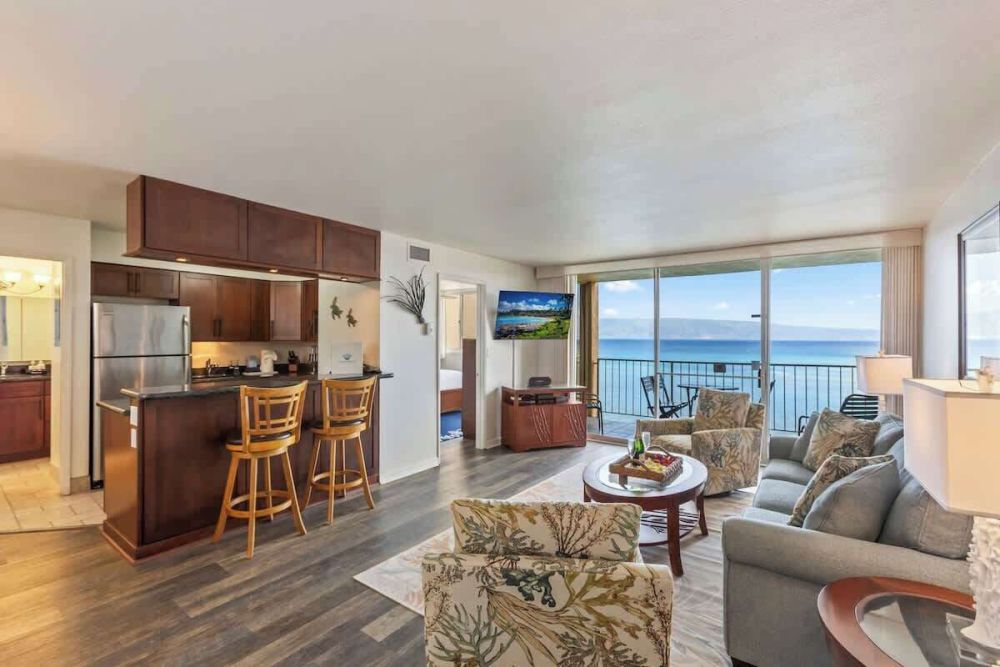 Royal Kahana 808 
