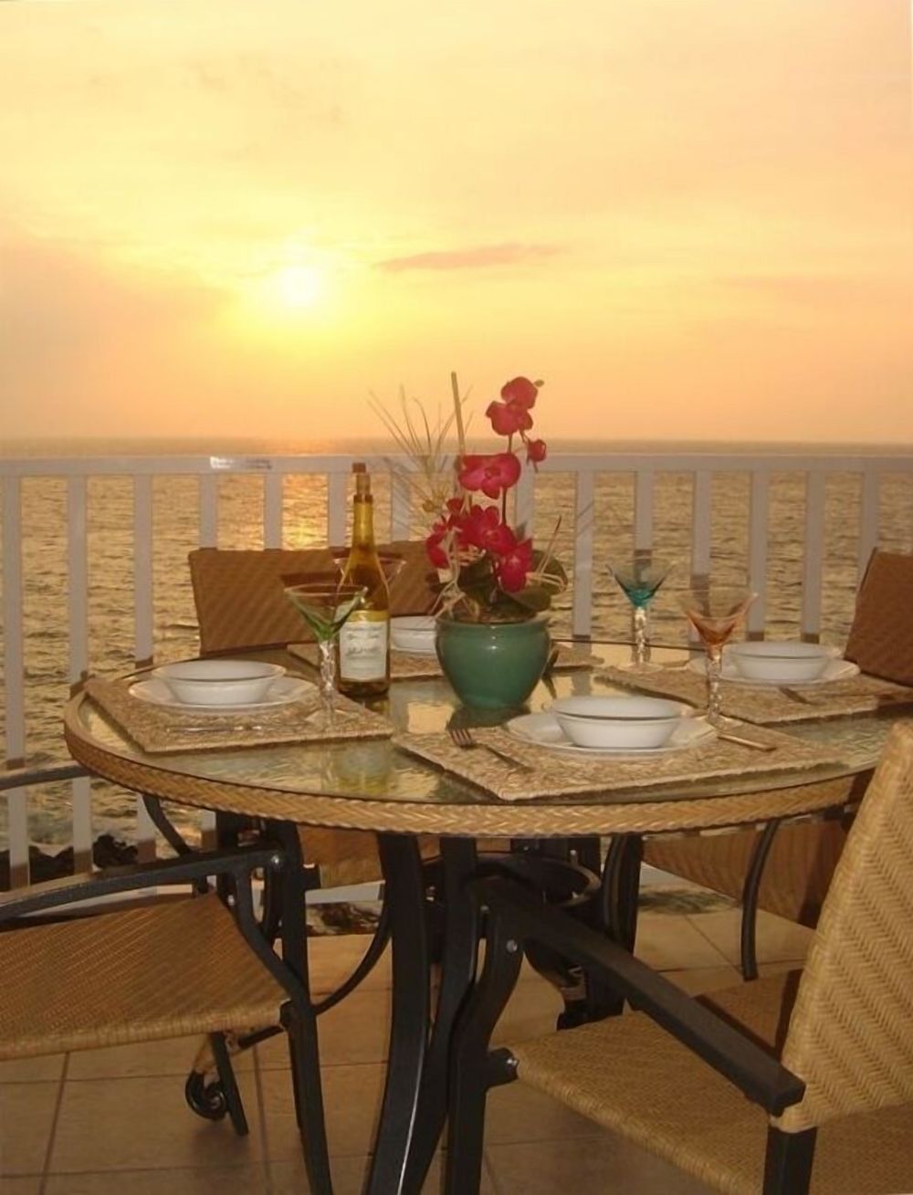 Hale Nai'a (Dolphin House)