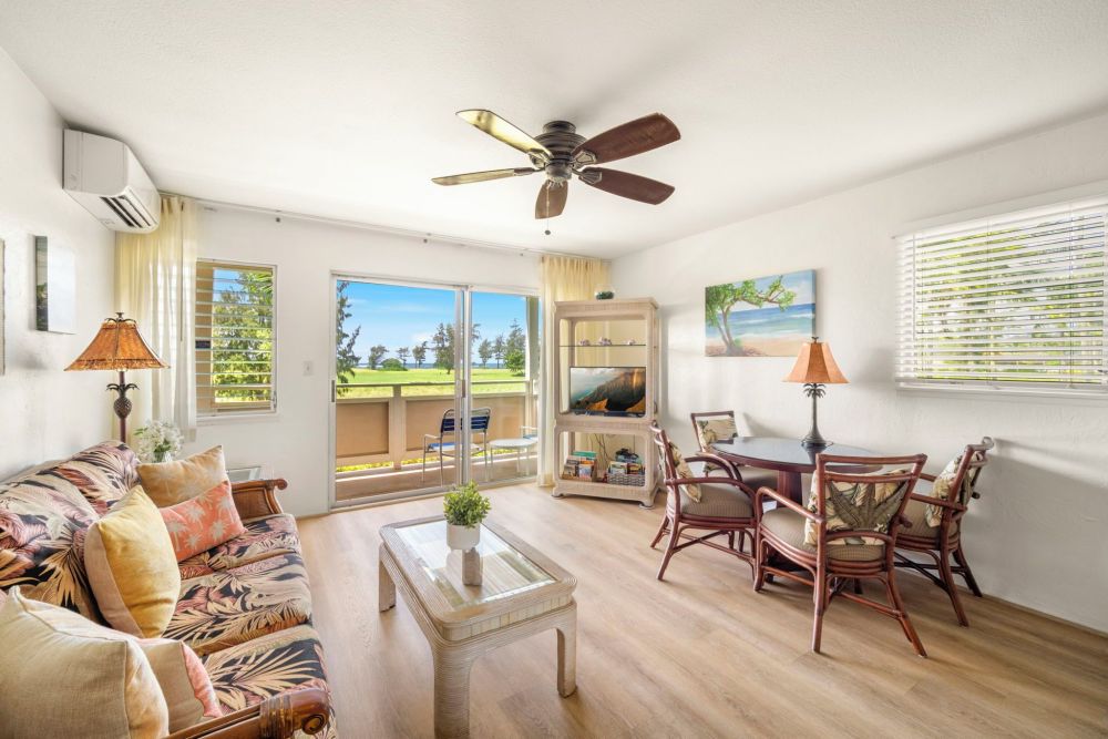 Plantation Hale Suites J16 