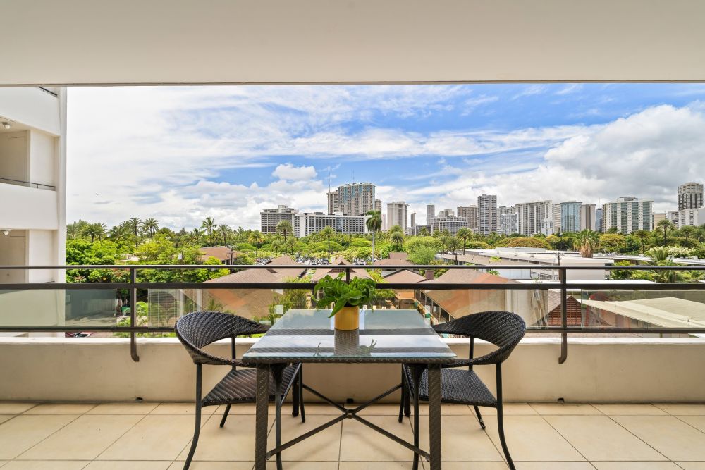 Regency on Beachwalk #51