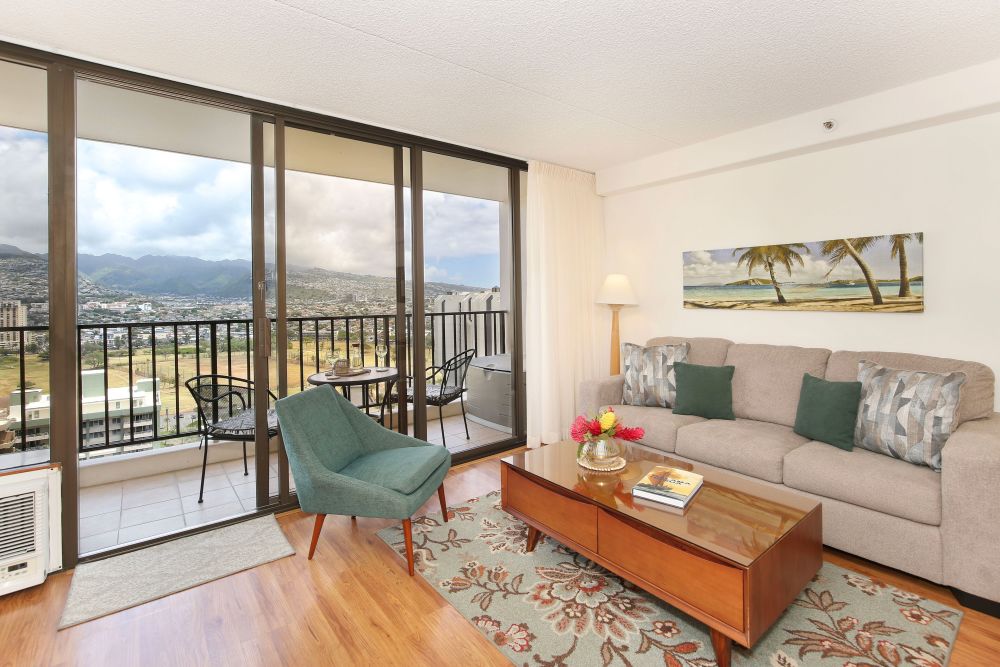 Waikiki Banyan #2609-T2