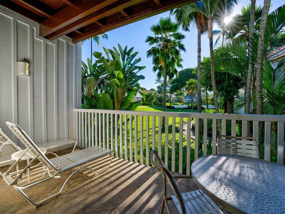 Kiahuna Plantation #153 (building 23)