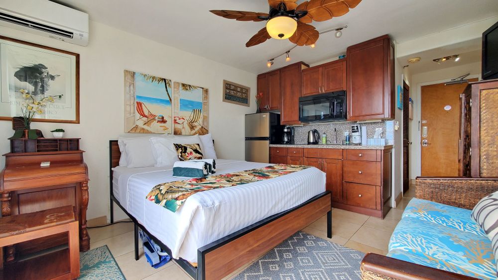 Waikiki Grand Suite 908