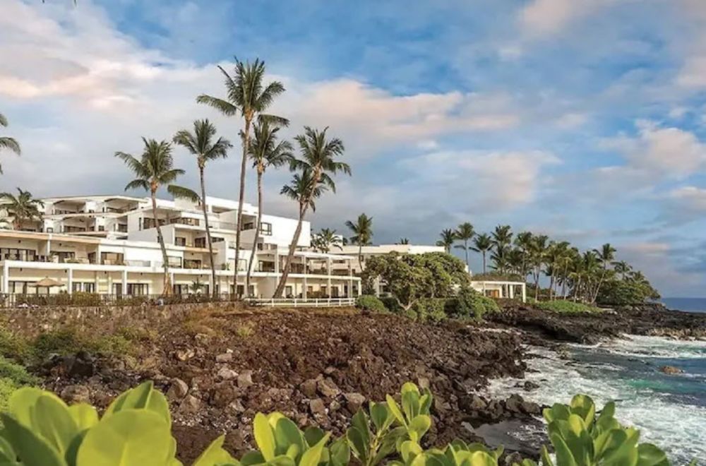 The Royal Sea-Cliff Resort