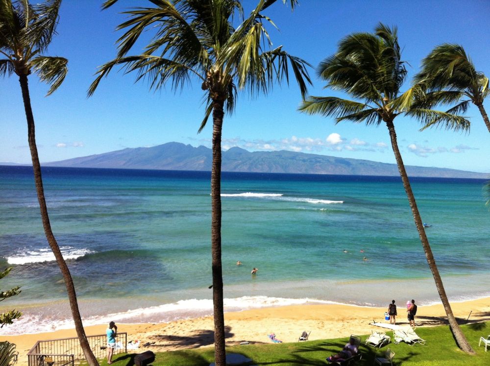 Hale Mahina Beach Resort