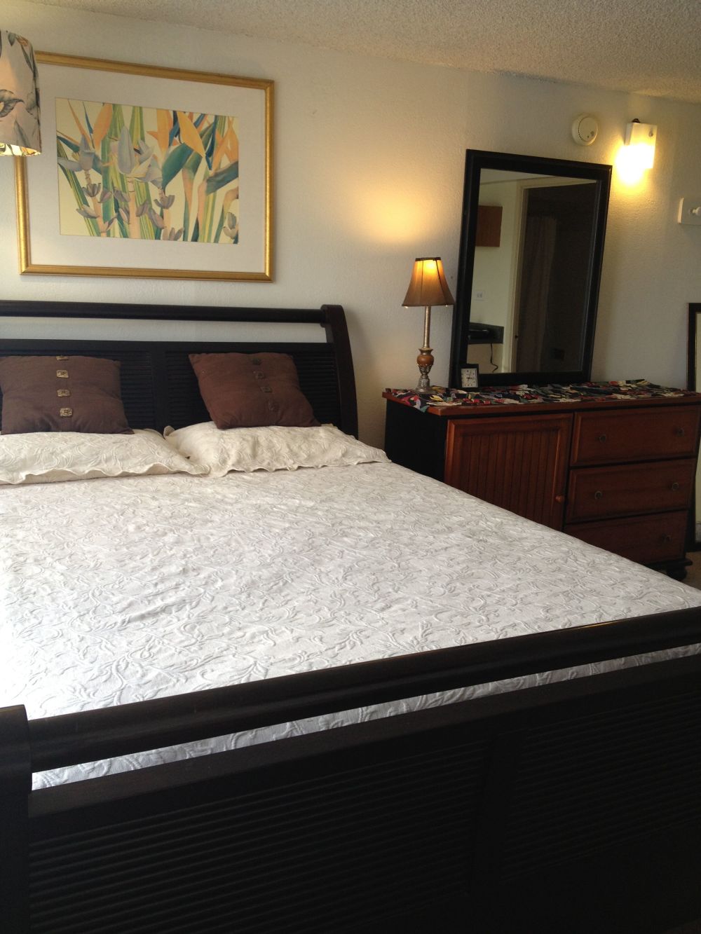 Hawaiian Monarch Studio