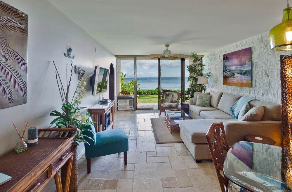 Kanai A Nalu 118 Beachfront Condo