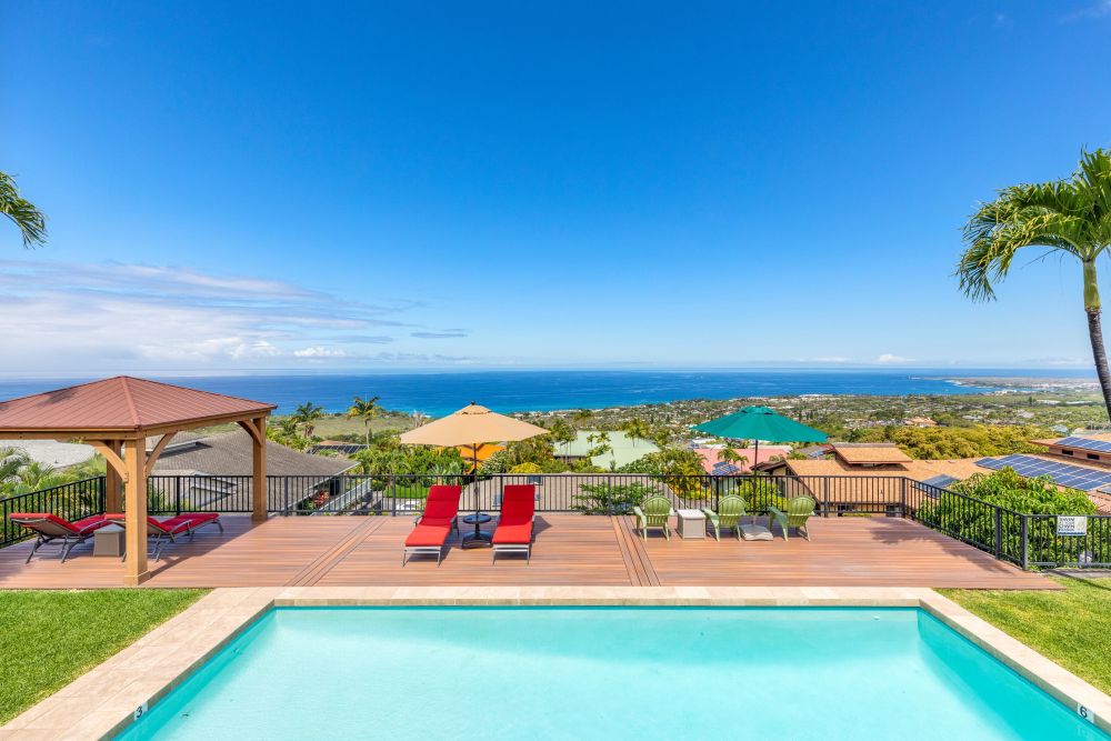 Stunning Kona View House