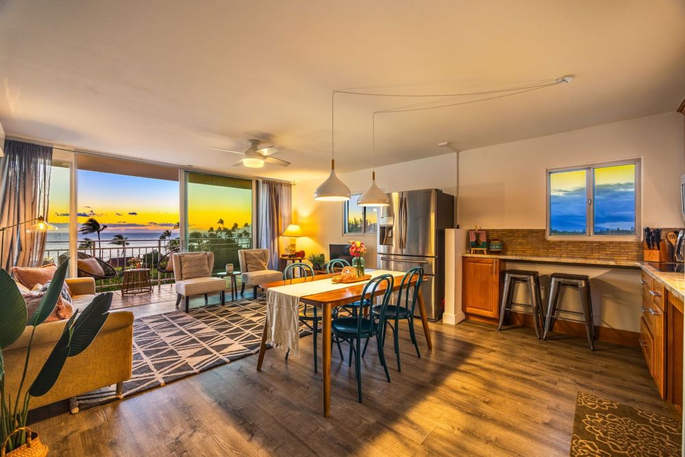 Island Surf Top Floor