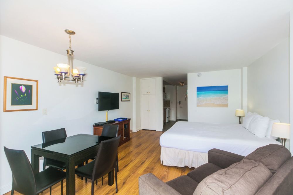 Ilikai Marina Condo 1313