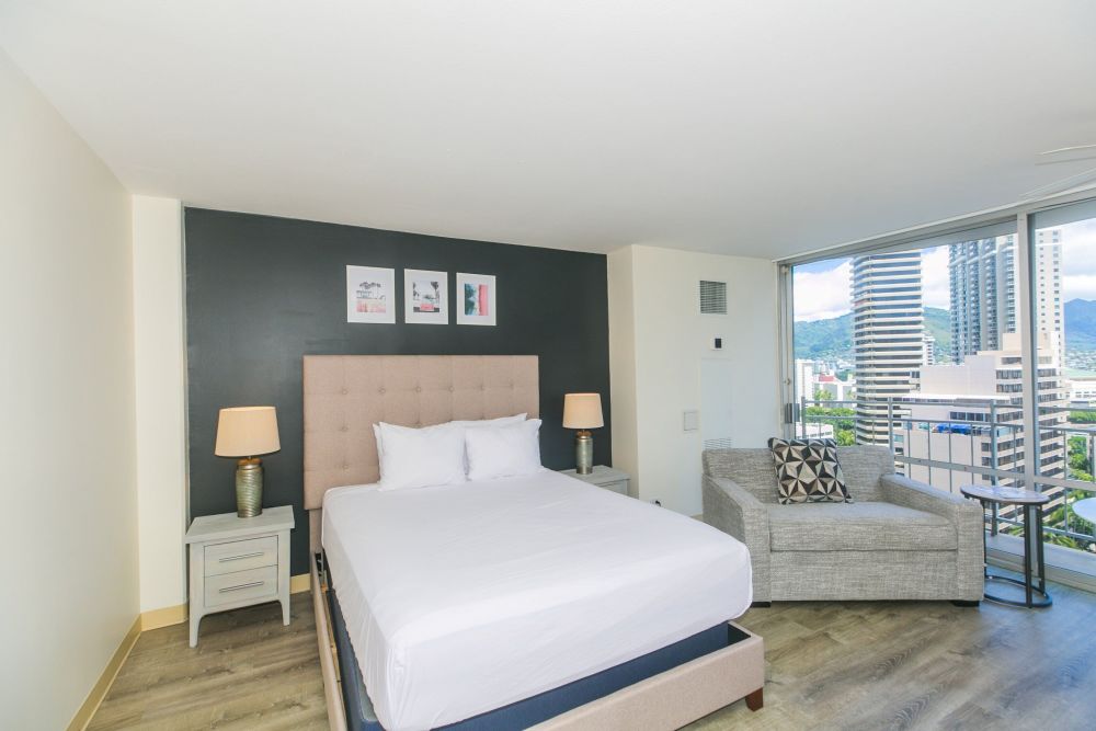 Ilikai Marina 17th Floor Unit