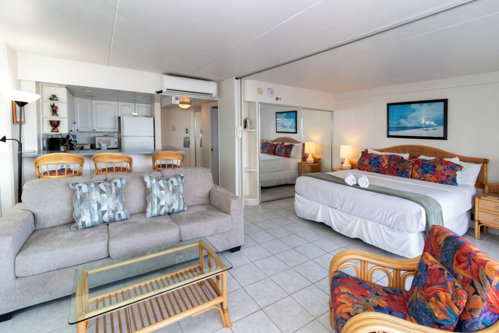 Ilikai Apartment #629