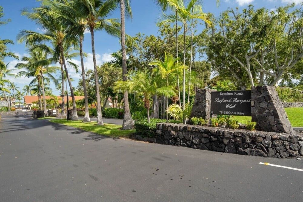 Kona Surf & Racquet Club 6-102