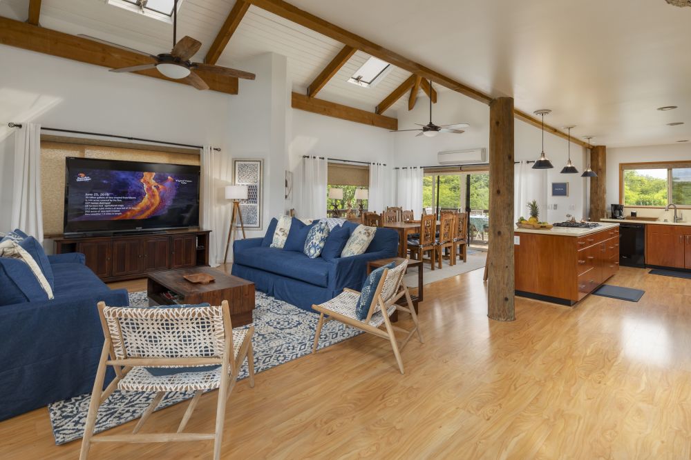 Hale Moe' Uhane (Dream House)