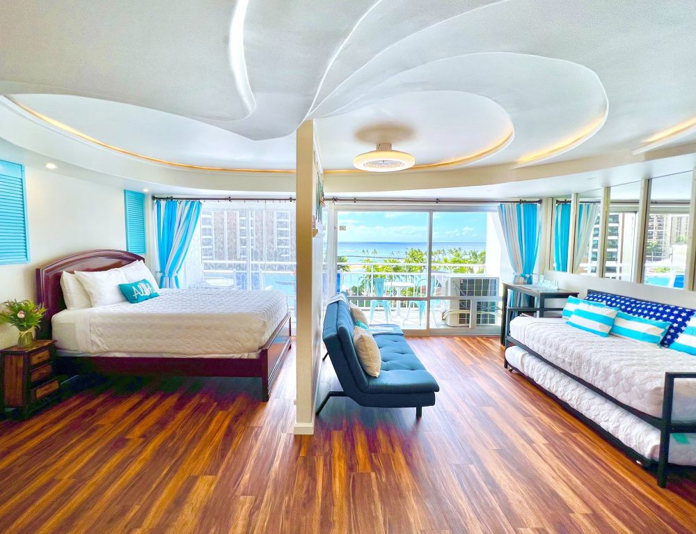 Ilikai Hotel Condo #612