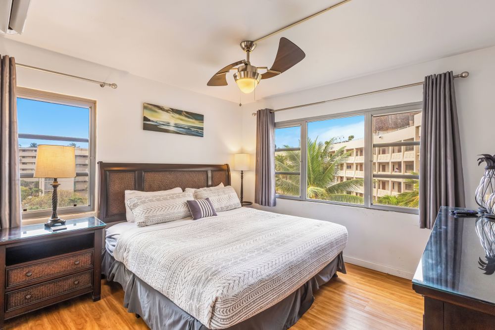 Royal Mauian Remodeled Condo
