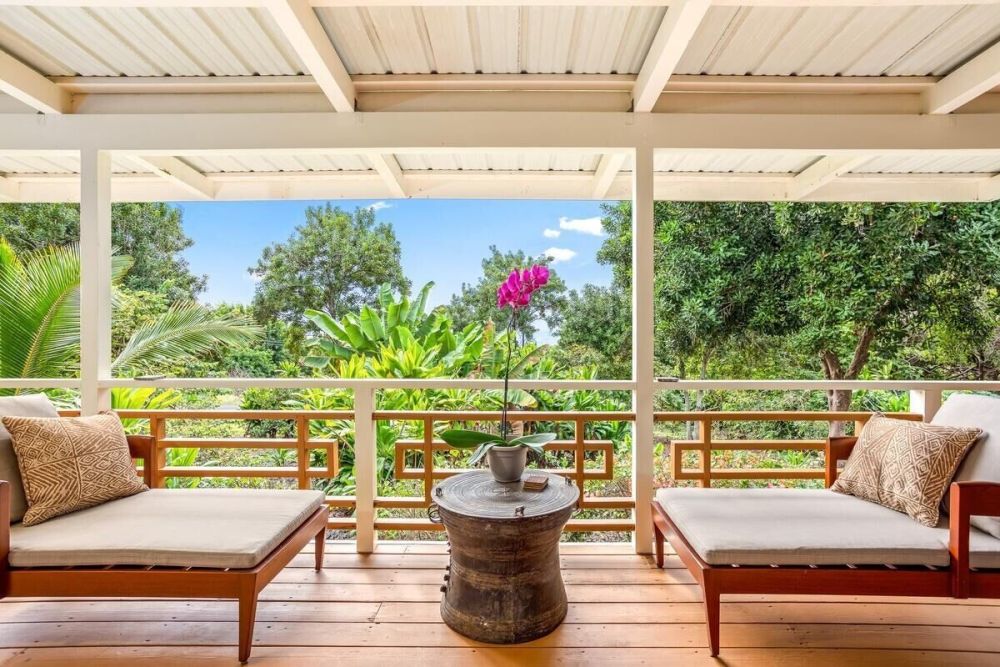 Ohia Cottage: Your Coastal Retreat