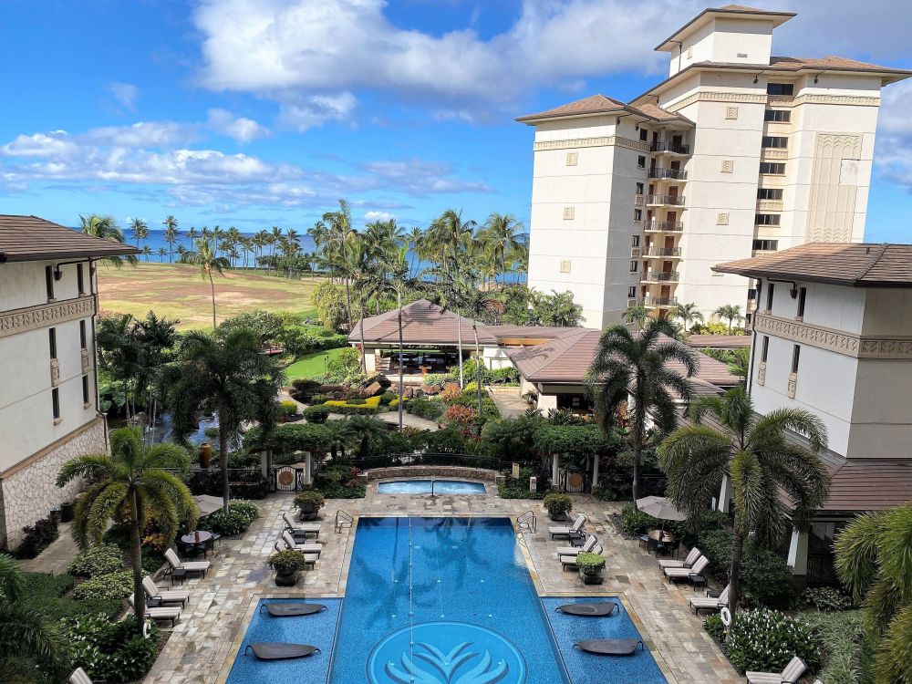 Alluring Beach Villa at Ko Olina