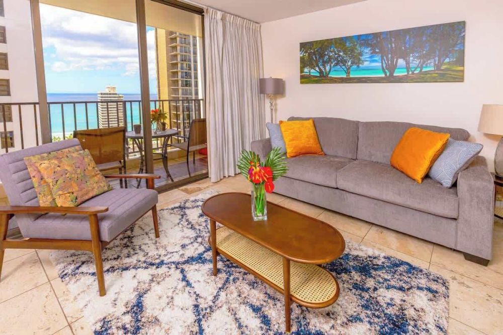 Waikiki Banyan 2804 T2
