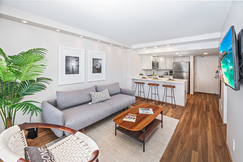 Ilikai Hotel Ocean View Condo 8th Floor