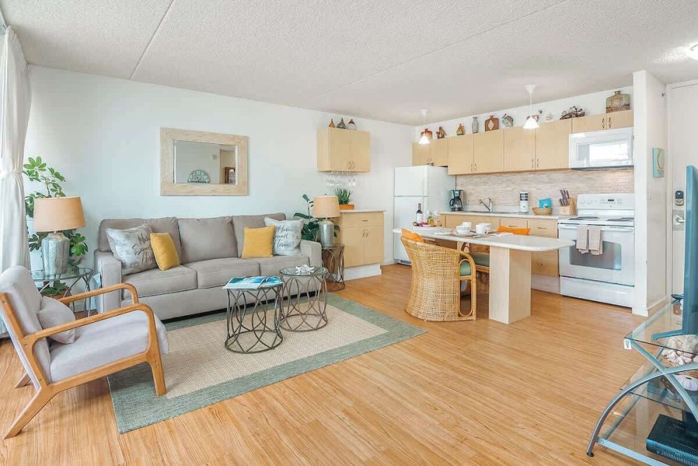 Waikiki Banyan Tower 1, Unit 10