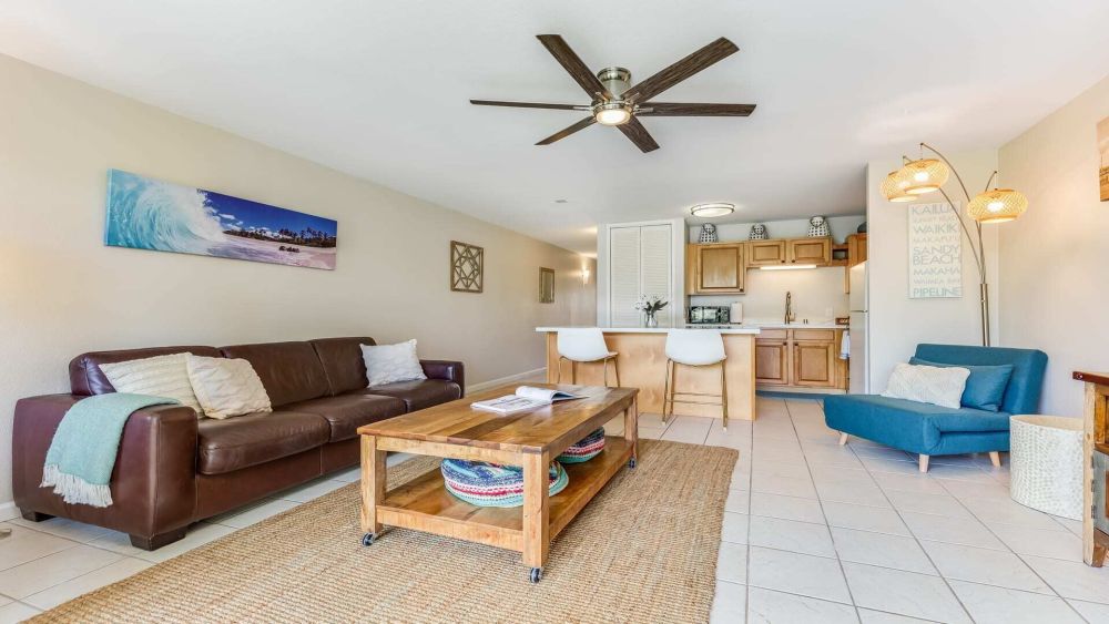 Beach Cozy North Shore Condo