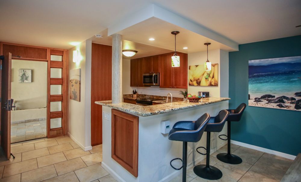 Royal Mauian 3bd Condo