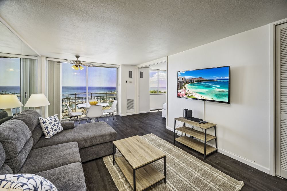 Ilikai Marina 15th Floor