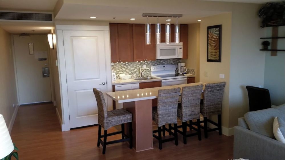 Kaanapali Shores Studio Condo