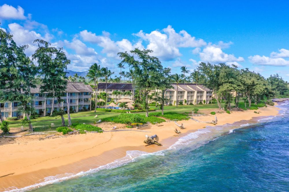 Islander on the Beach 250
