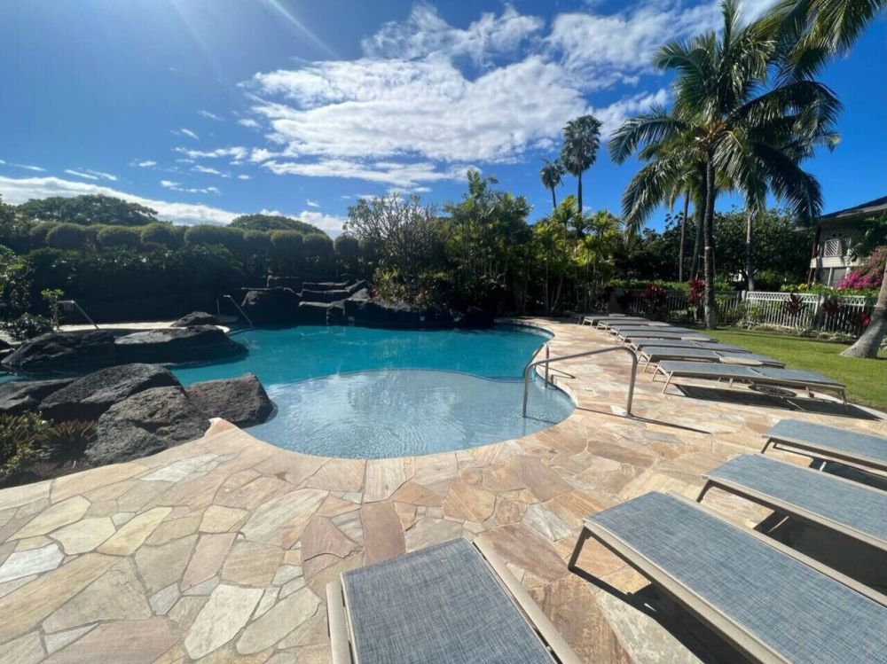 Hilton Pass Poolside Villa B