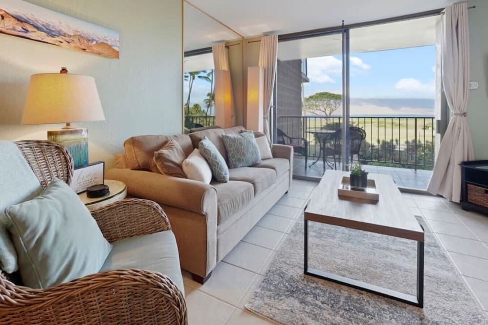 Kauhale Makai Oceanview Condo