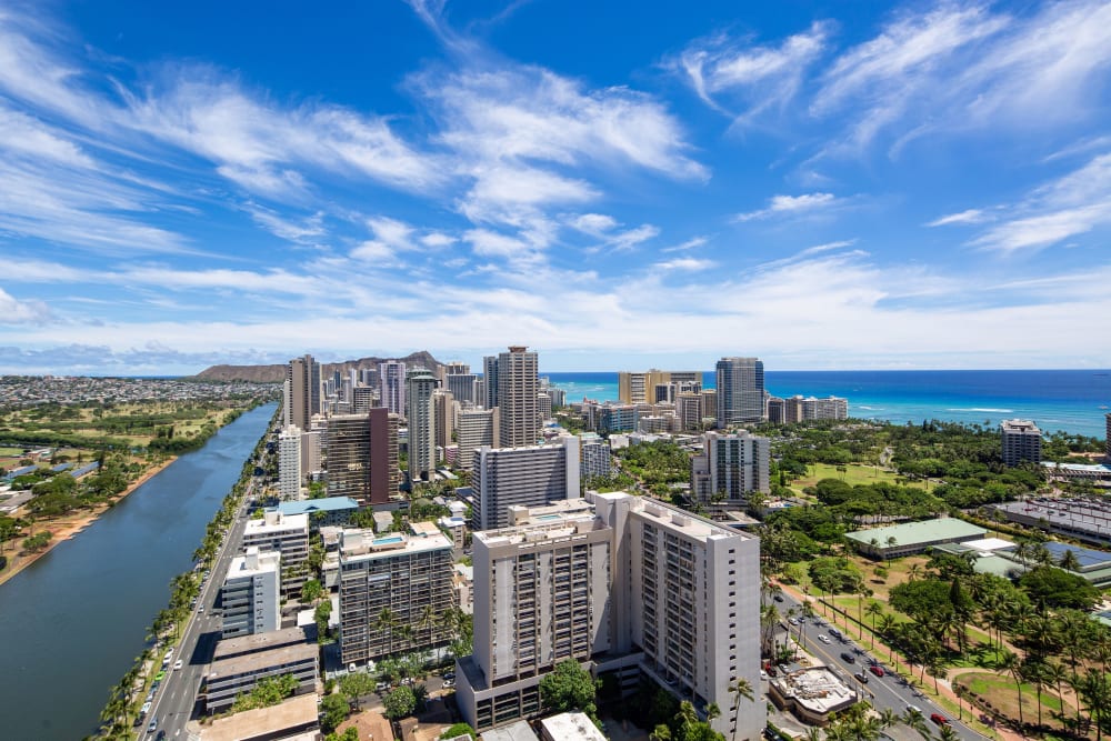 Hilton Hawaiian Village- 2 Bedroom Unit Sleeps 6! - Honolulu