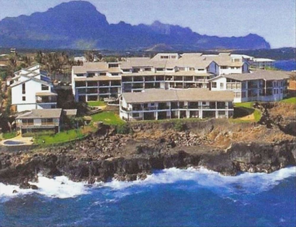 Makahuena-Beautiful Ground Floor, Ocean View & Pri