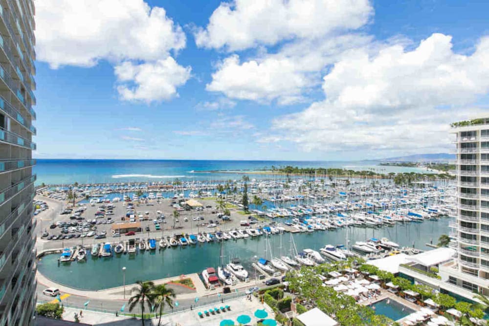 Waikiki Ocean Front Suite 