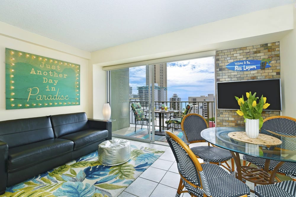 Waikiki Park Heights #1508