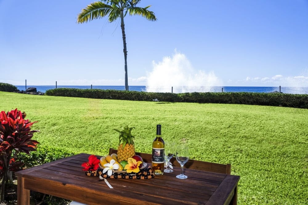 Kona Surf & Racquet Club 2-103