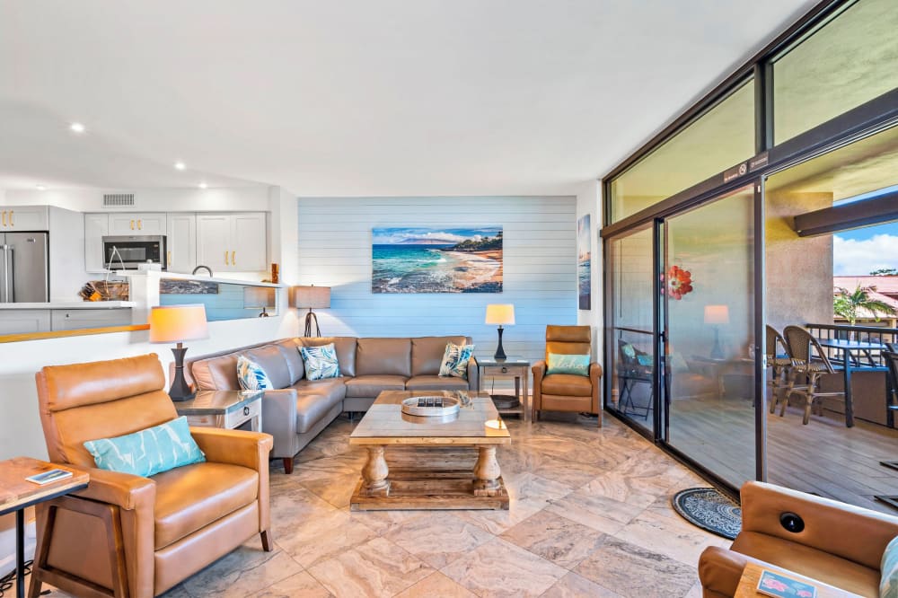 Kaanapali Royal J-302