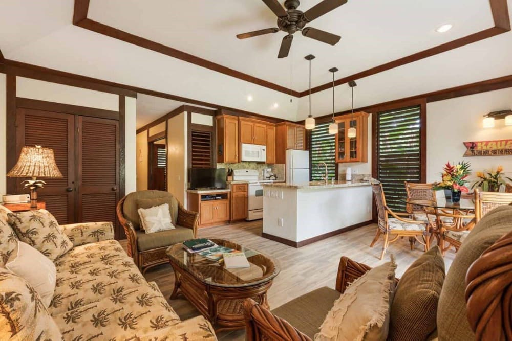 Kiahuna Plantation #44 (building 9)