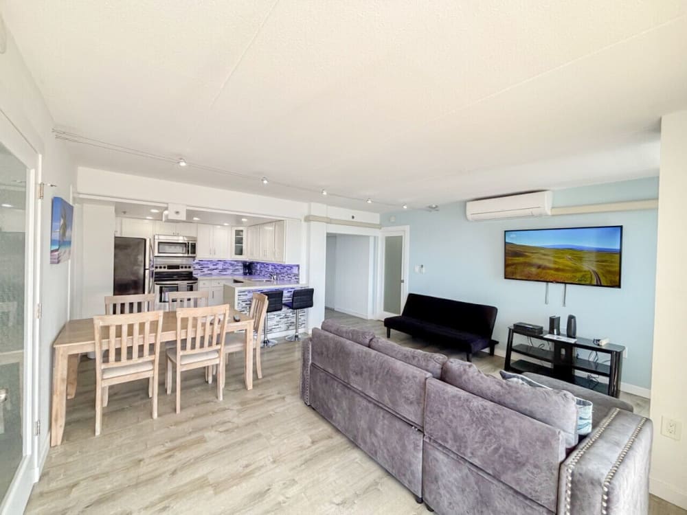 Ilikai Apartment 1822