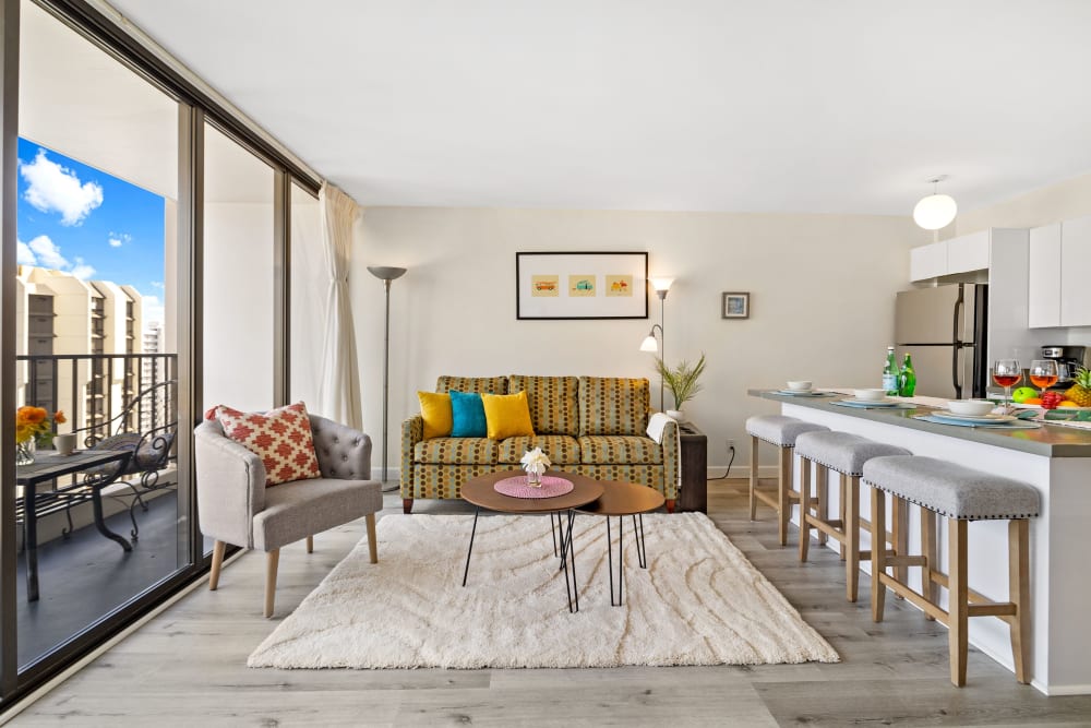 Waikiki Banyan Tower 2, Unit 23