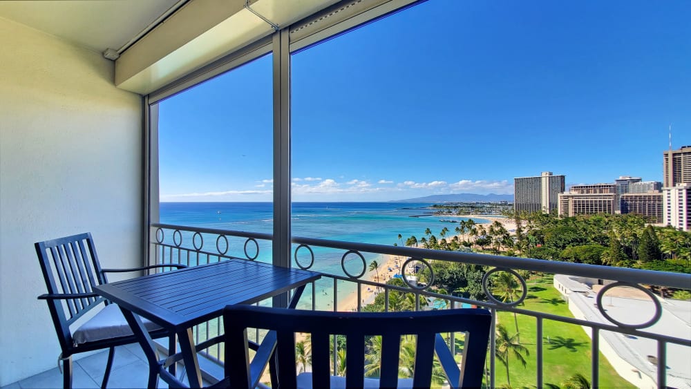 Waikiki Shore Ocean View Studio