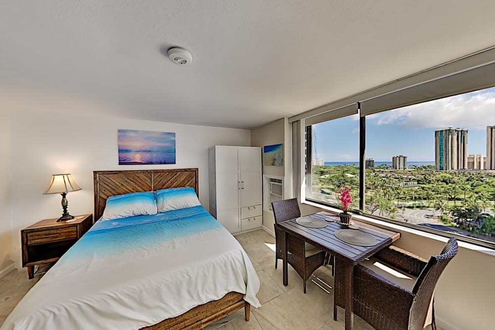 Hawaiian Monarch 16th Floor Studio Condo