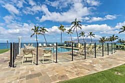 Kihei Surfside 106 - Oceanfront One Bedroom