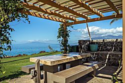 Kihei Surfside 106 - Oceanfront One Bedroom