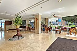 Waikiki Grand Hotel 605