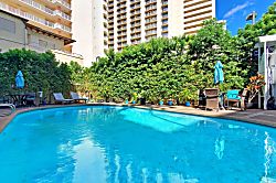 Waikiki Grand Hotel 605