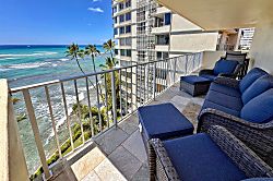 Diamond Head Beach Hotel 801