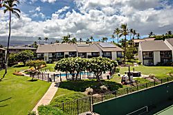 Hale Kamaole Condo with Ocean & Volcano View