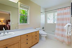 Emmalani Court 225